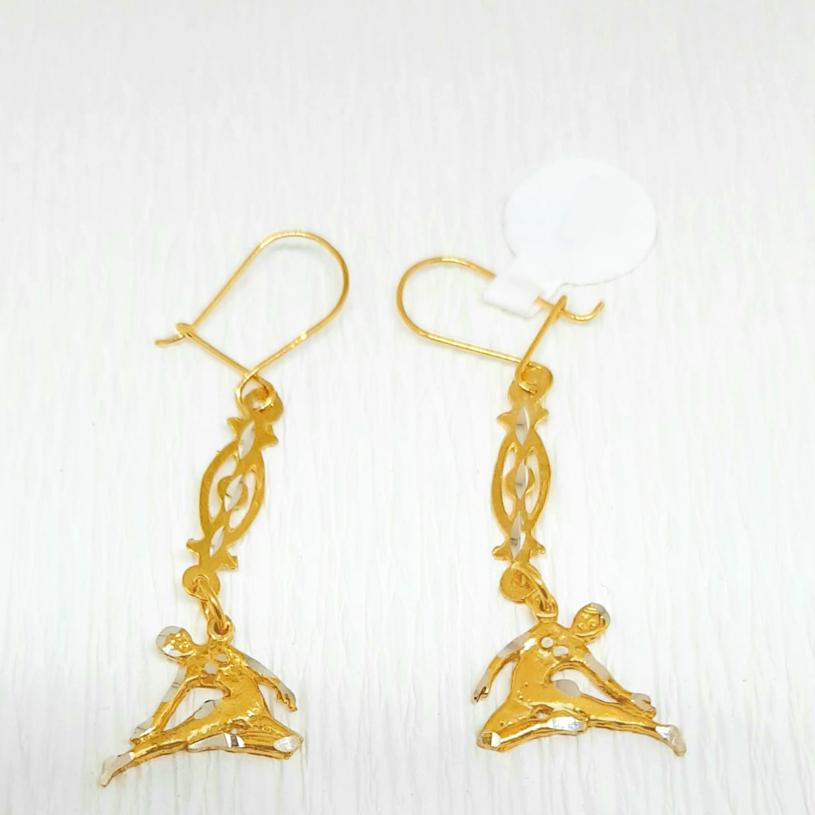 Gold Hanging Earring